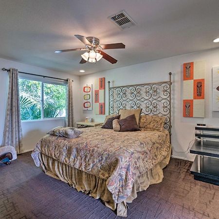 Vegas Oasis Home With Pool And Spa 7 Miles To Strip ลาสเวกัส ภายนอก รูปภาพ