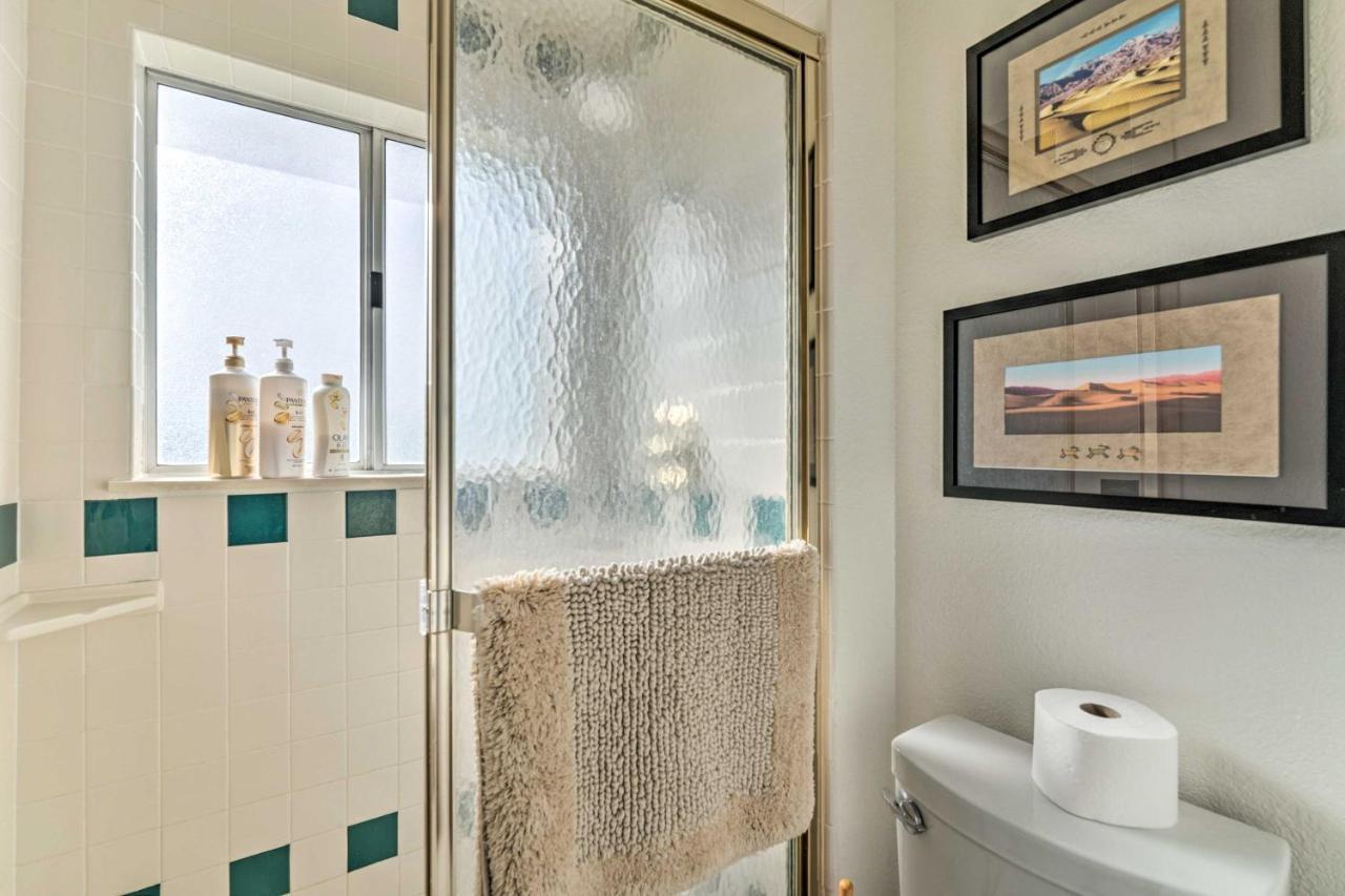 Vegas Oasis Home With Pool And Spa 7 Miles To Strip ลาสเวกัส ภายนอก รูปภาพ